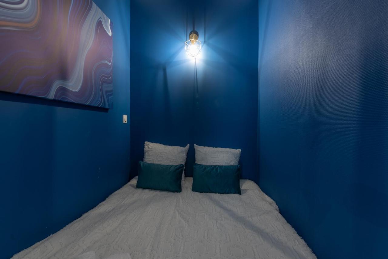 studio blue confort , proche gare part dieu Appartement Villeurbanne Buitenkant foto